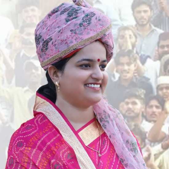 नीरू यादव