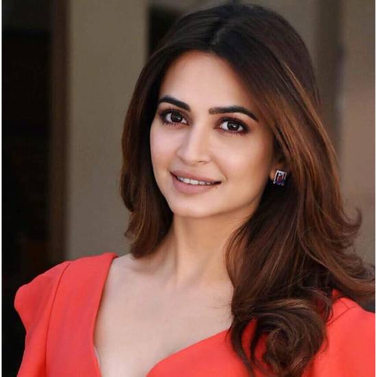 कृति खरबंदा